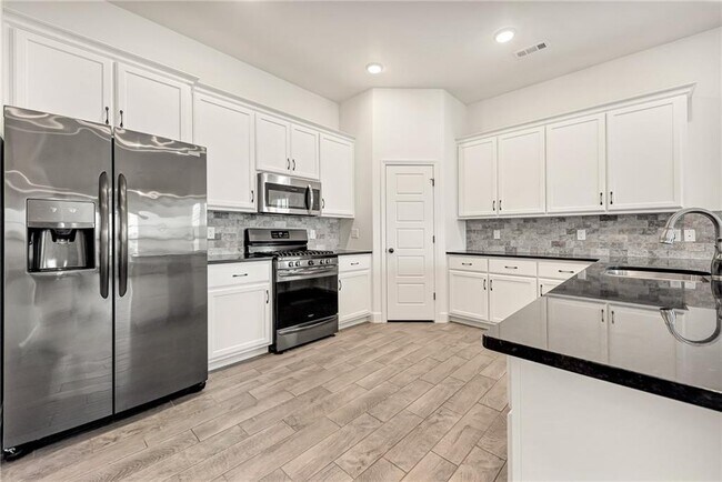 Foto del edificio - 6108 NW Silas St