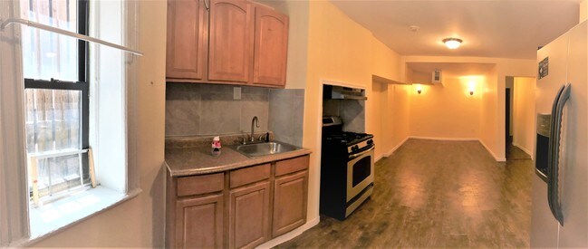 Building Photo - 652 Saint Marks Ave