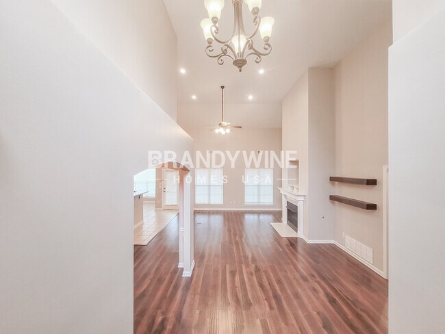 Building Photo - 9876 Brimfield Dr