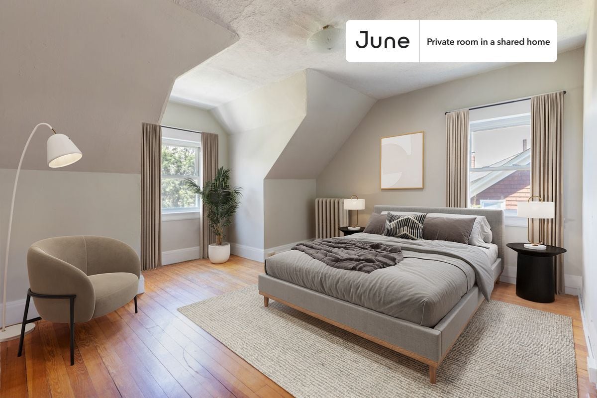Private bedroom in 9 bed/2 bath Home - Private bedroom in 9 bed/2 bath Home
