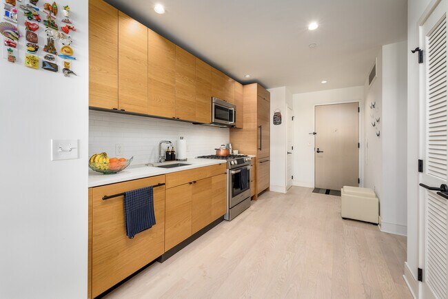 Foto del edificio - 10 PROVOST St