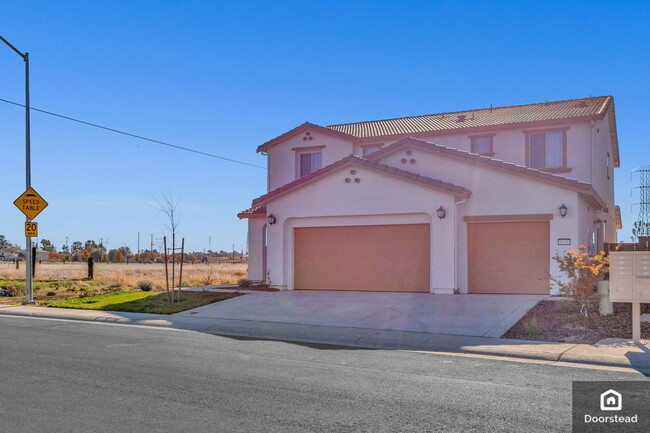 Building Photo - 9196 Rondeau Wy