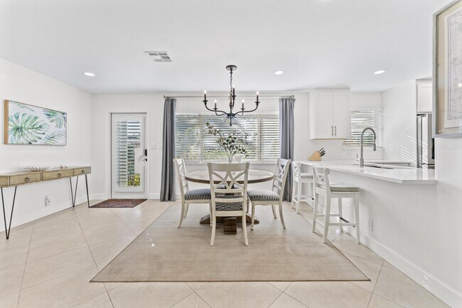 Foto del edificio - 429 Inlet Rd