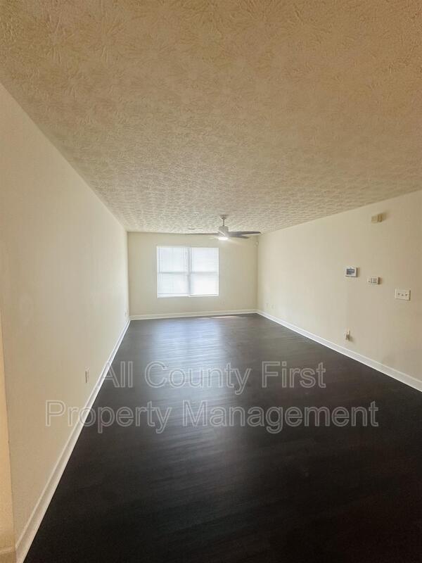 Building Photo - 5303 Fairington Club Dr