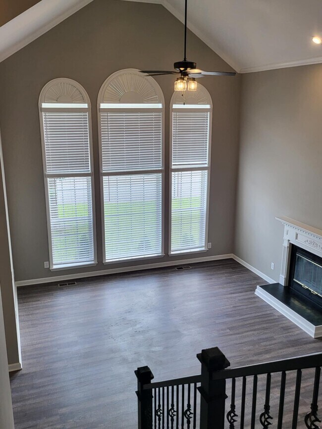 Foto del edificio - 5537 Oak Chase Dr