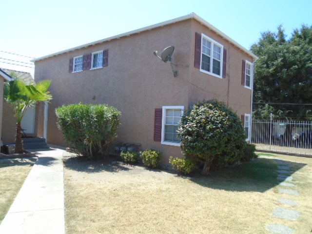 Building Photo - 3702 W Imperial Hwy