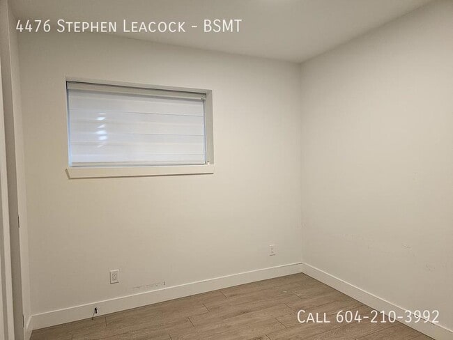 Building Photo - Suite in Auguston!