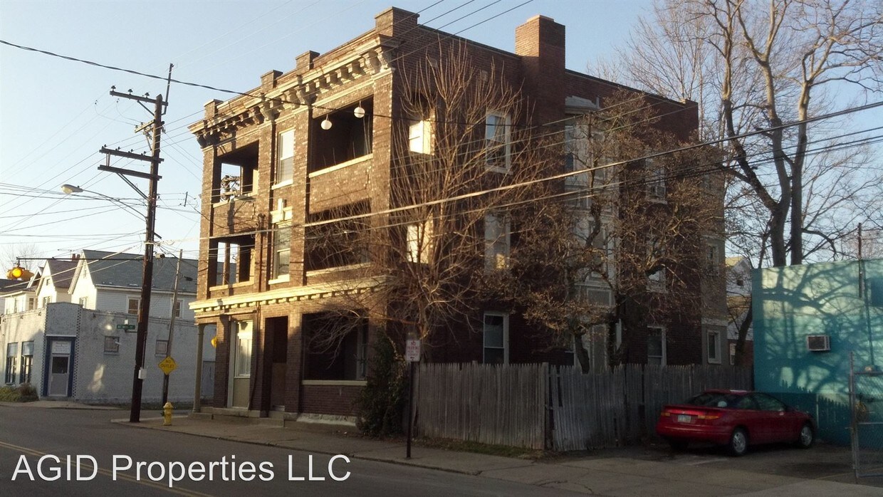 Building Photo - 1740 Sherman Ave