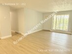 Photo principale - 4 Dufferin St