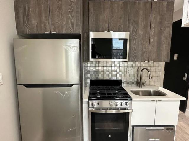 Building Photo - 1 bedroom in New York NY 11221
