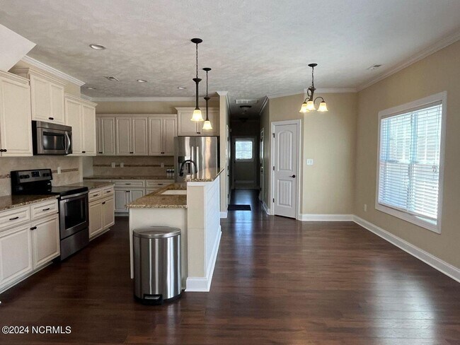 Foto del edificio - 214 Woodbine Way