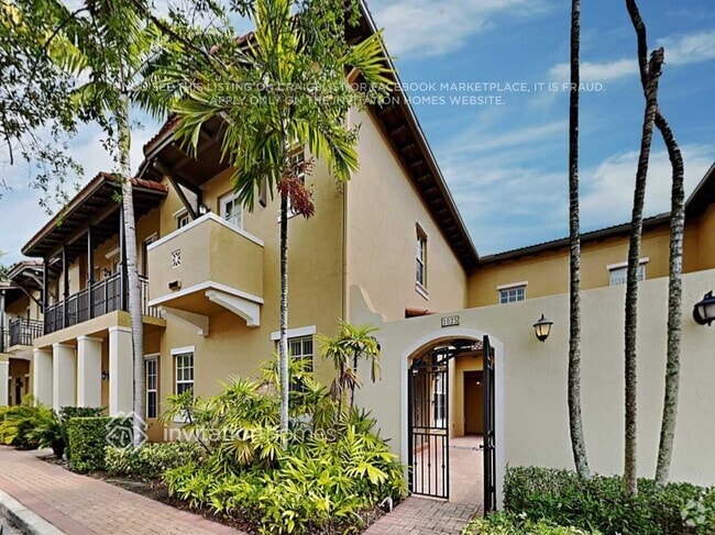 Building Photo - 1025 SW 146th Terrace