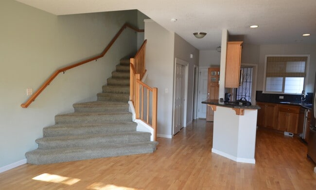 Building Photo - 105 Coho Terrace