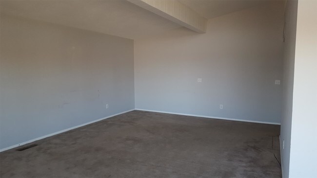 Foto del edificio - 4308 N Portland Ave