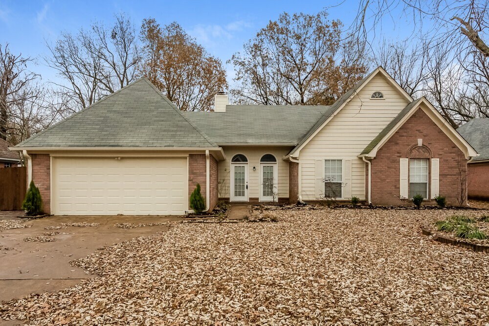 Foto principal - 5846 White Ridge Cir E