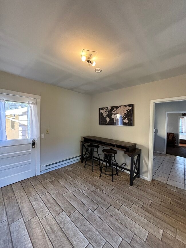 Building Photo - 1819 Pennsylvania Ave