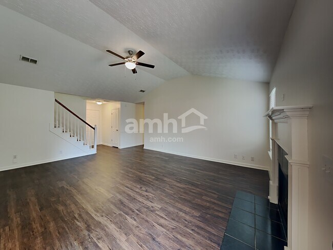 Building Photo - 1289 Dalmally Dr