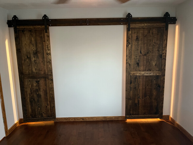 Master Bedroom - 136 Kingston St