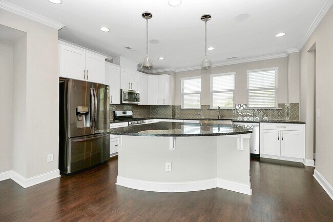 Foto del edificio - 2633 Statesville Ave