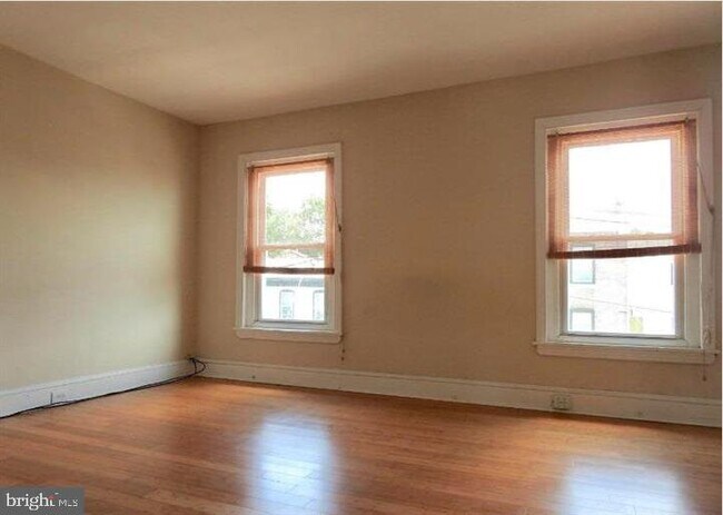 Foto del edificio - 3467 Bowman St