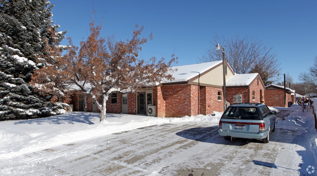 504 E 5th St, Shoshone, ID 83352 Apartments in Shoshone, ID