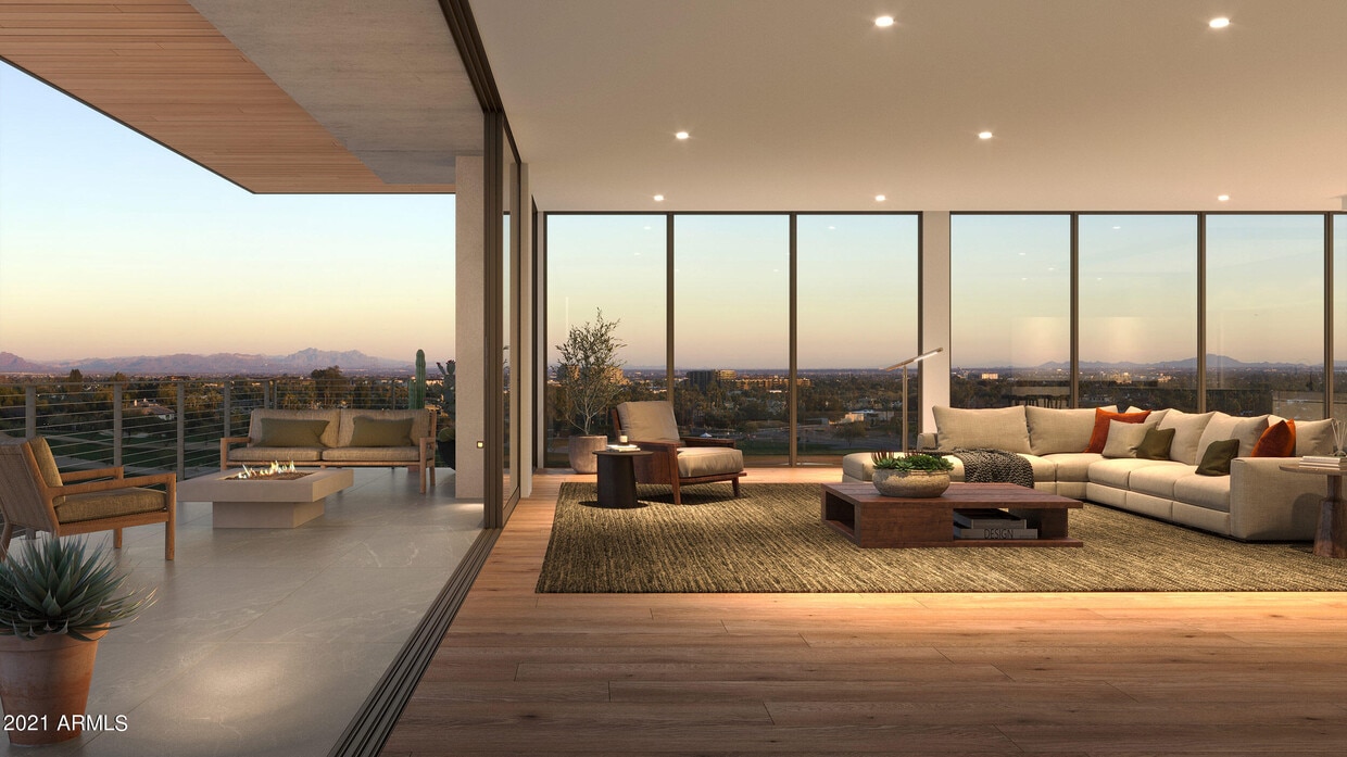 Foto principal - 6302 E Camelback Rd