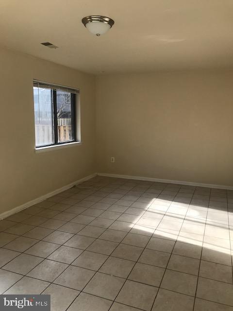 Building Photo - 8752 Brae Brooke Dr
