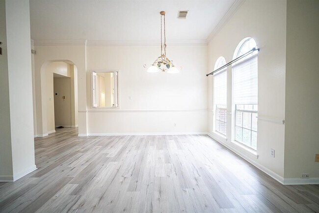 Foto del edificio - 4503 Oak Valley Dr