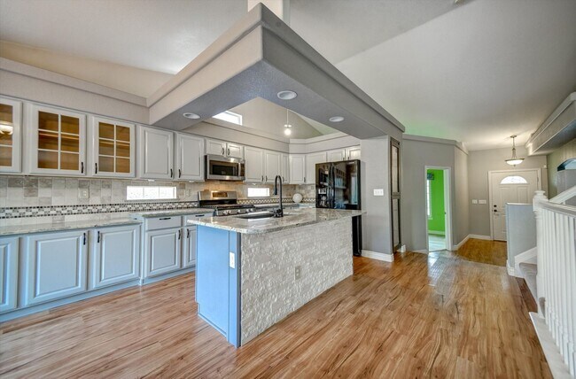 Building Photo - Beautiful Green Valley Ranch Home with Ver...