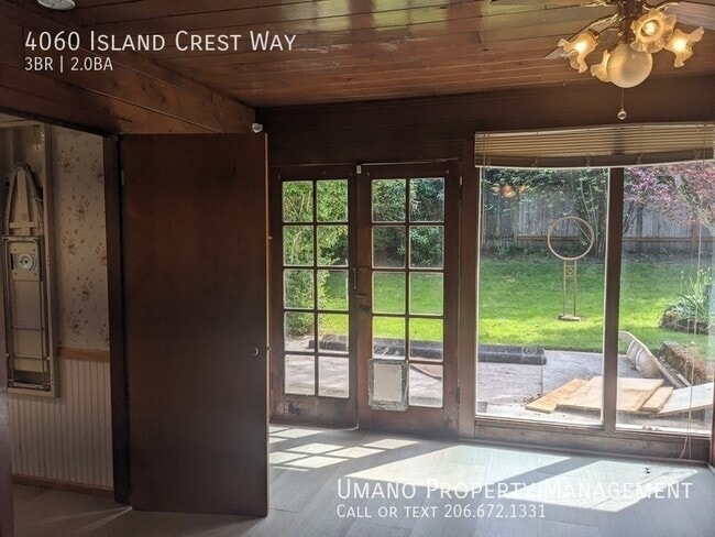 Building Photo - 4060 Island Crest Way