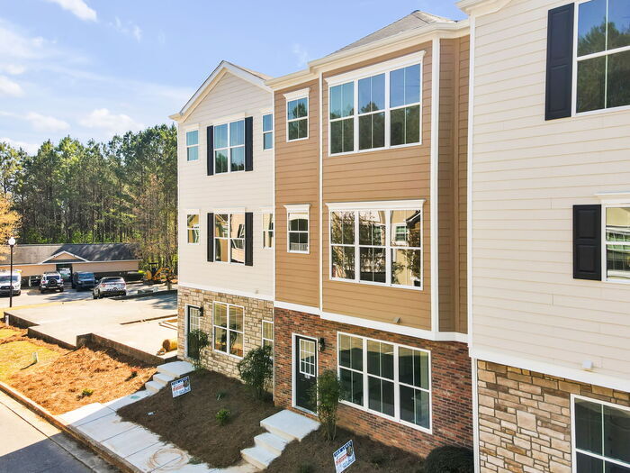 Primary Photo - 201 Riverstone Commons Cir