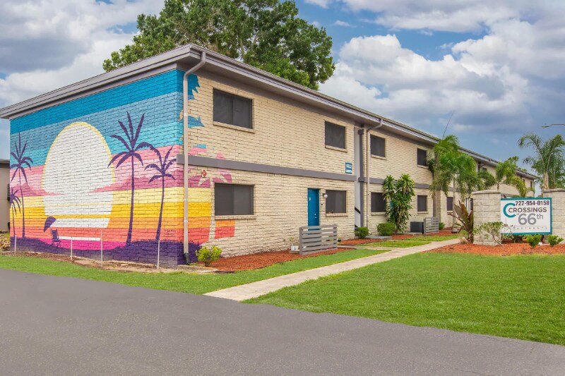 Foto principal - 6522 54th Ave N