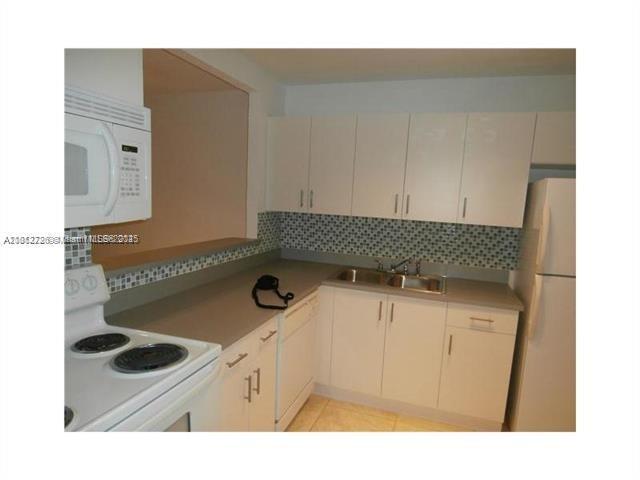 Foto del edificio - 15221 NE 6th Ave