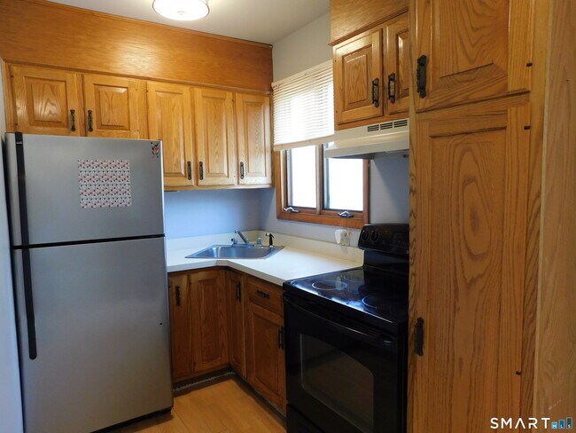 Foto del edificio - 4754 Madison Ave