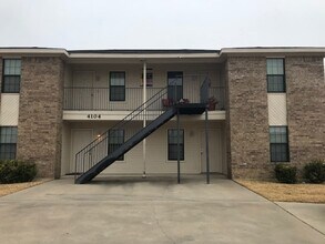 Building Photo - 4104 Shasta Rd
