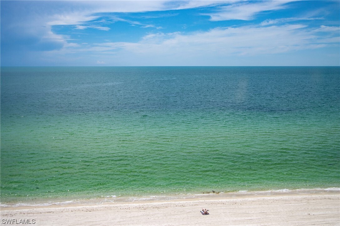 Primary Photo - 2885 Gulf Shore Blvd N