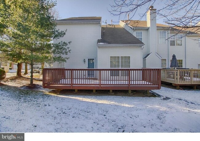 Building Photo - 4041 Hermitage Dr