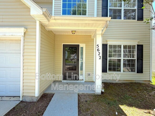 Foto del edificio - 5622 Wallace Cabin Dr