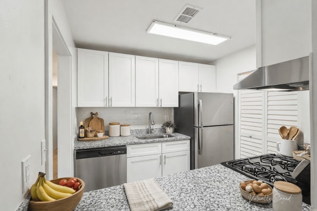 Foto del edificio - Wesley Trevento Apartments at Lithia Springs