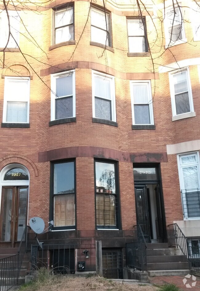 Building Photo - 2925 St Paul St