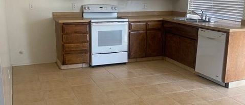 Foto del edificio - 3900 Saffron Ct