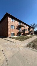 Building Photo - 510 N 4th St
