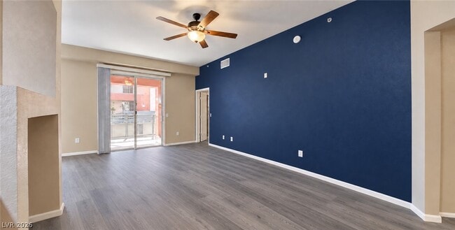 Building Photo - 27 E Agate Ave