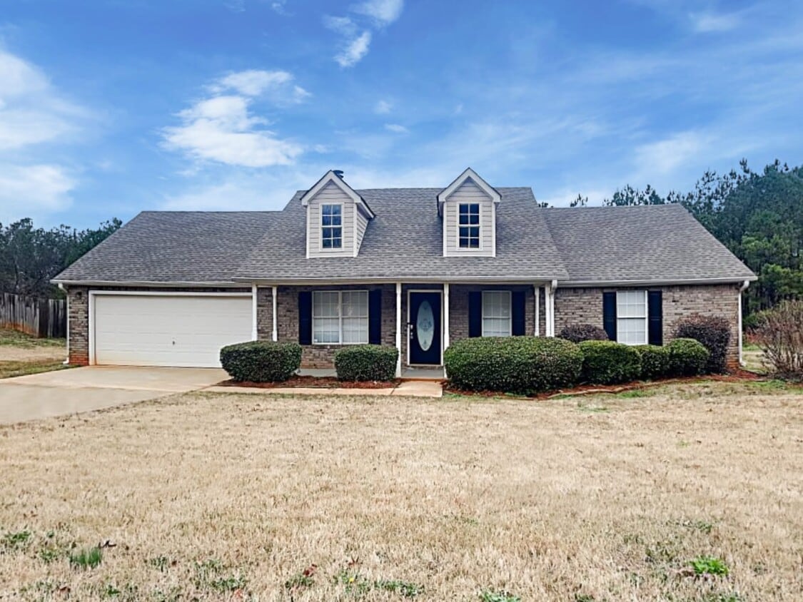 102 Meadow View Dr House Rental in Jackson, GA
