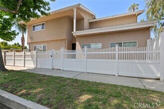 Building Photo - 15419 Valerio St