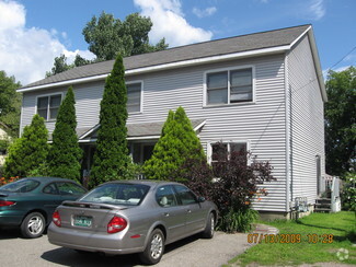 Building Photo - 56 Monroe St