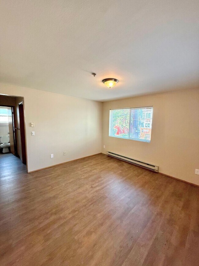 Foto del edificio - 4236 7th Ave NE