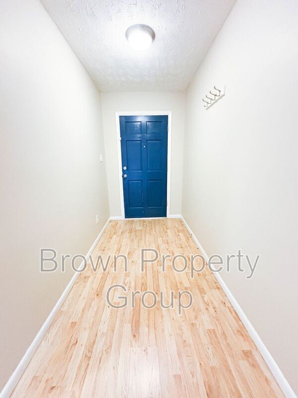 Foto del edificio - 6552 Grist Mill Rd