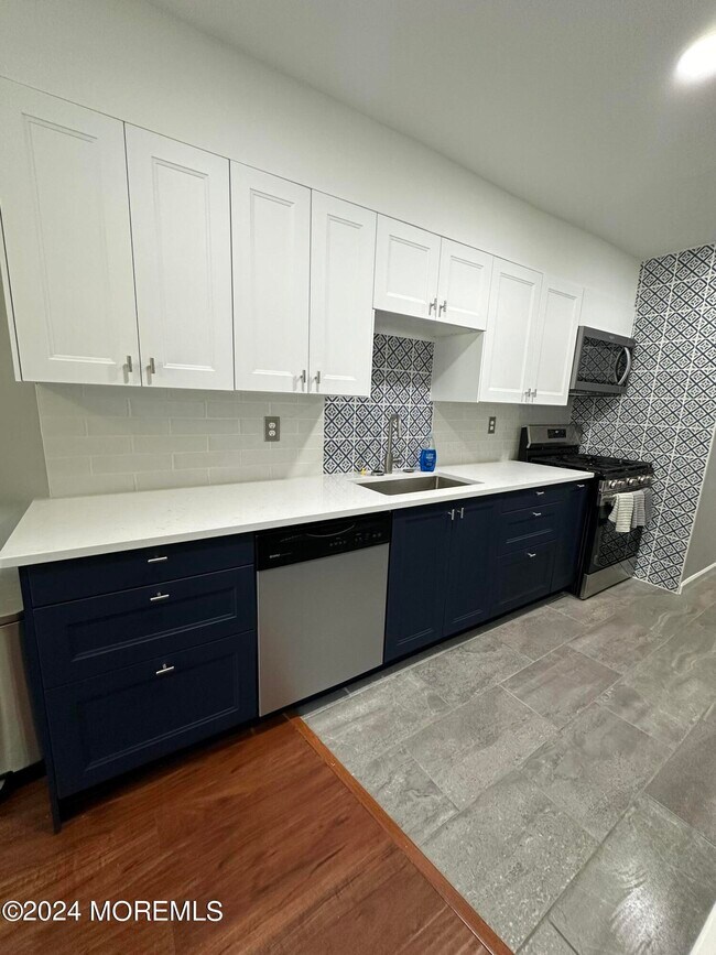 Foto del edificio - 44 Fieldcrest Way