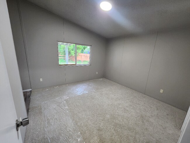 Foto del edificio - 1574 Pioneer Rd